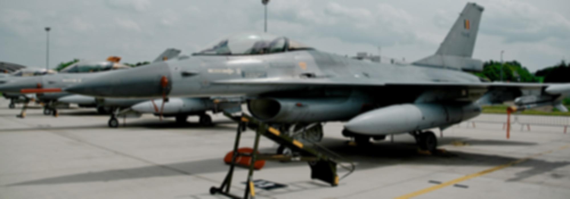 f16
